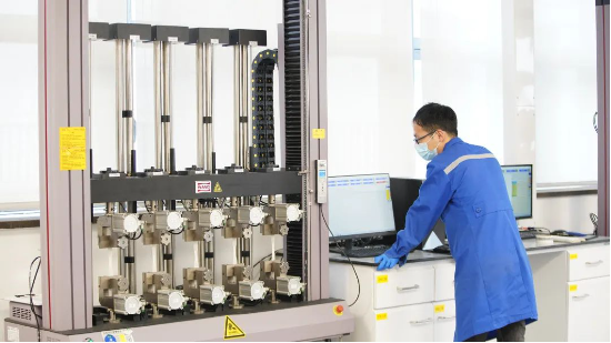 东方雨虹上榜“2022福布斯中国可持续发展工业企业TOP50评选”榜单