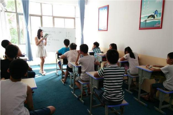 {捕魚機}(公务员教育培训机构排名)