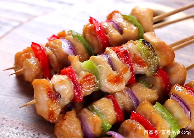 {賭馬}(美食分享朋友圈文案)